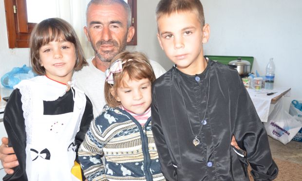 Arjan and his children_0 (1)