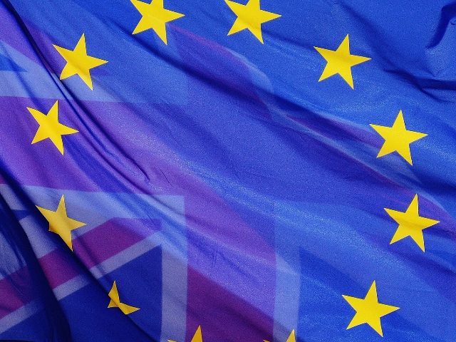 UK EU flag photo by Pixabay 640