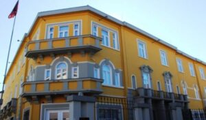 ministria arsimit