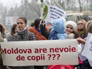640 copii