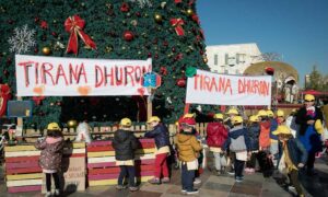 tirana dhuron